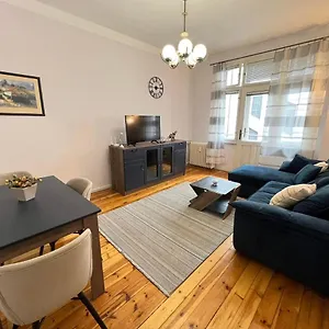 https://giza-family-apt-in-ideal-centre-w-working-space.sofiahotelsbg.com