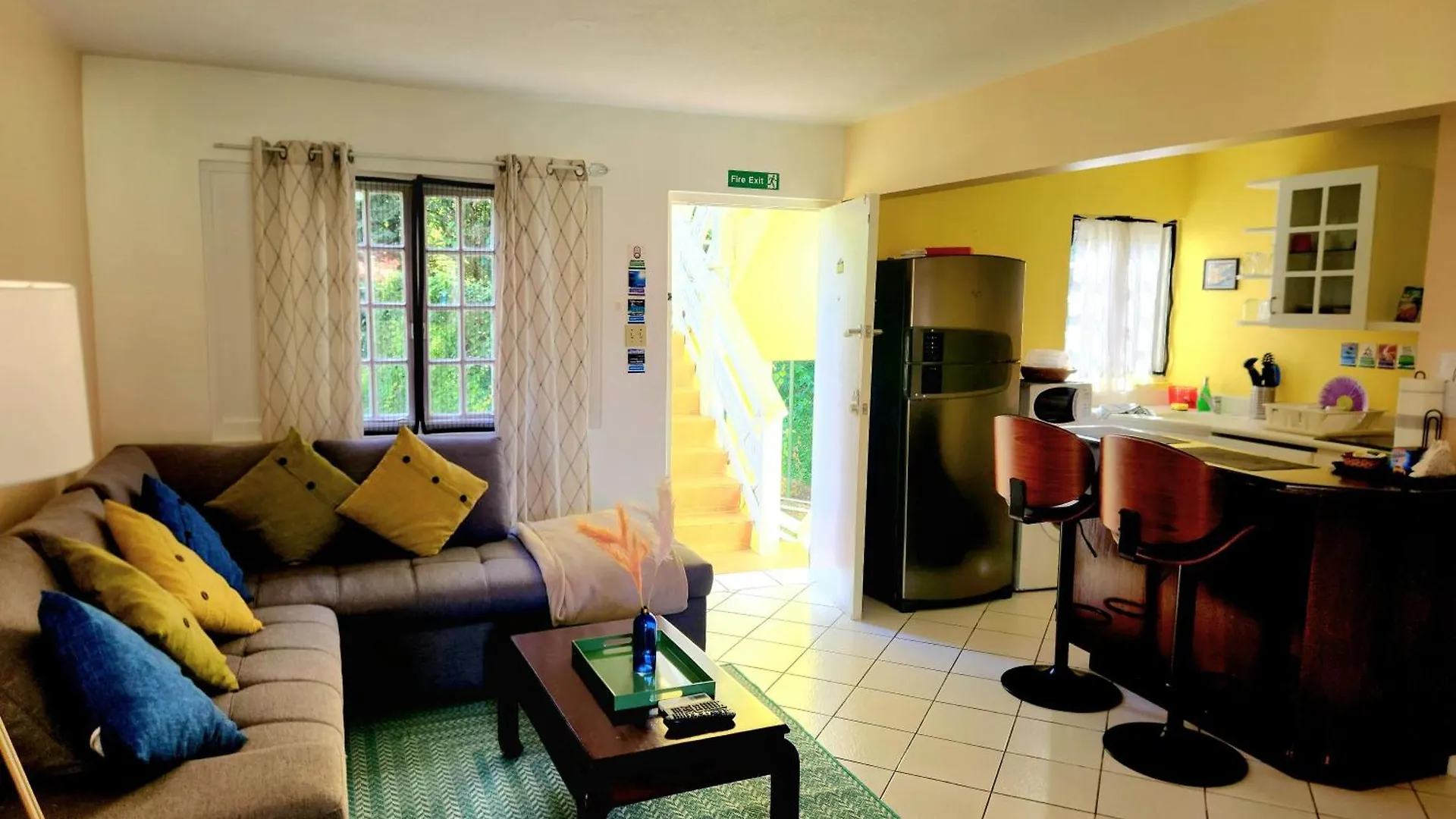 Relax On The Ridge - Ocho Rios Escape 빌라 자메이카